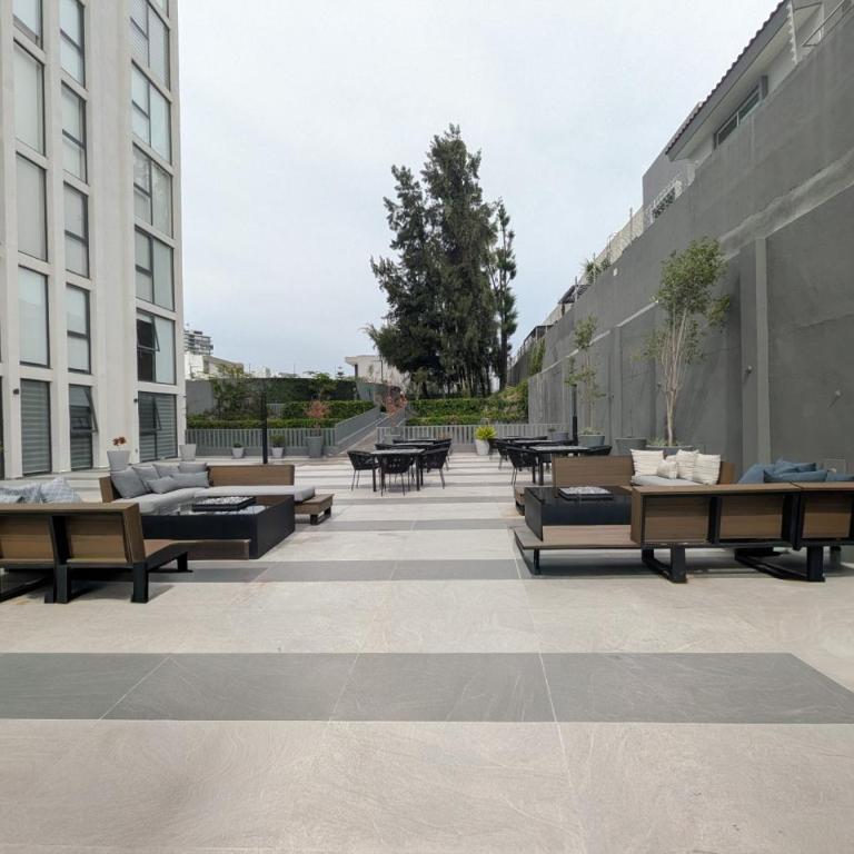 Increible nuevo depa por andares 1209B - Apartment - 34