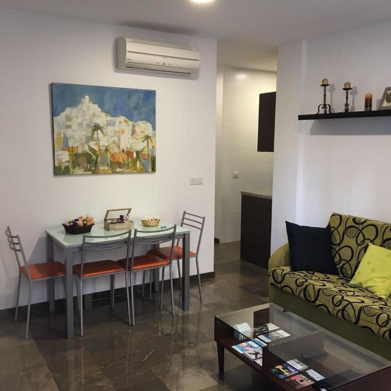  - Room #1715979701 - 14