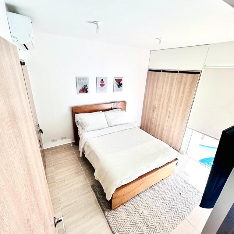 Coastal Comfort Trevi 2BR 2BA - Two-Bedroom Apartment - 16