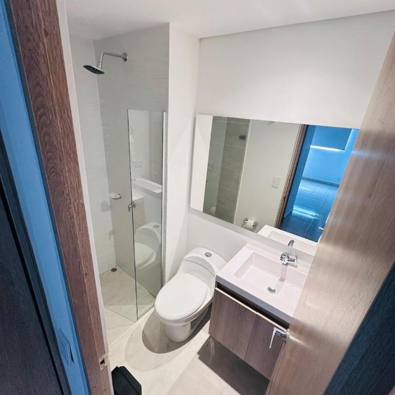 Coastal Comfort Trevi 2BR 2BA - Two-Bedroom Apartment - 19