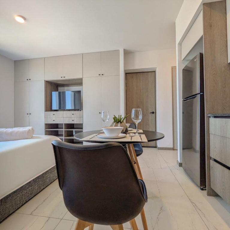 Gran Nuevo Depa por Andares (A) - Apartment - 13