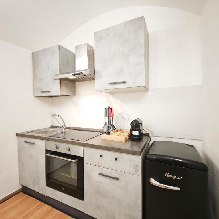 Dynami - One-Bedroom Apartment - 26