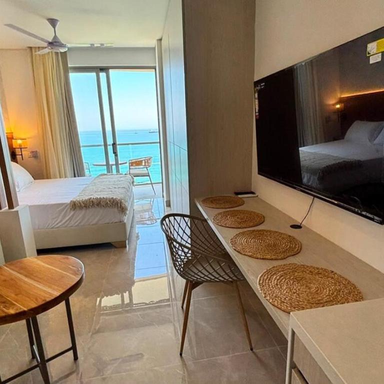 Apto con vista lateral al Mar, a pasos de la playa - Apartamento de 2 dormitorios - 10