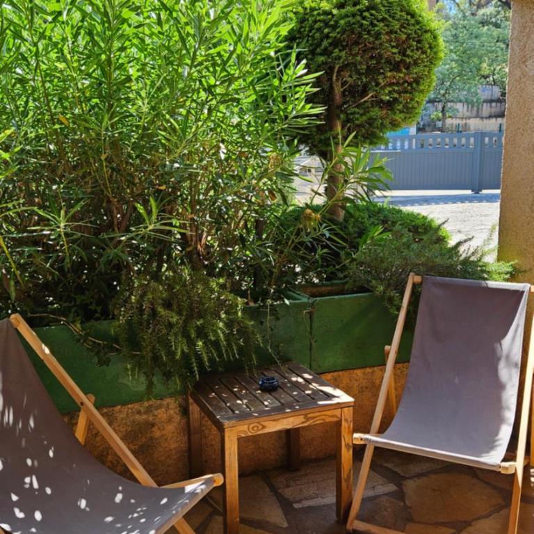 Li Cabanoun, Studios au Soleil Issambres Sainte-Maxime à 3min de la plage à pied - Studio mit Terrasse - 8
