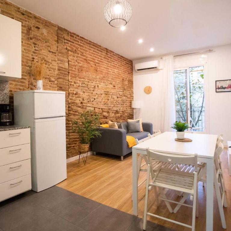2sic1033 Bright flat near Sagrada Familia - Apartment - 3
