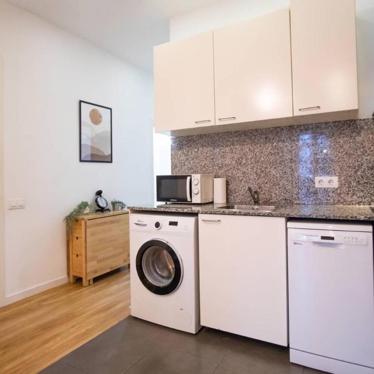 2sic1033 Bright flat near Sagrada Familia - Apartment - 17