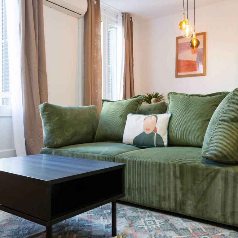 11CRC1037 Newly decorated Flat near Sants Station - Apartamento con balcón - 9
