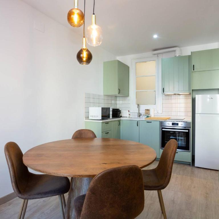11CRC1037 Newly decorated Flat near Sants Station - Apartamento con balcón - 12