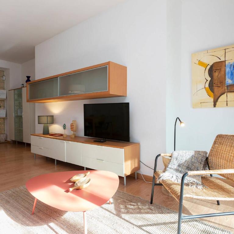11JOG1036 - Huge bright flat near Train Station - Apartment - 9