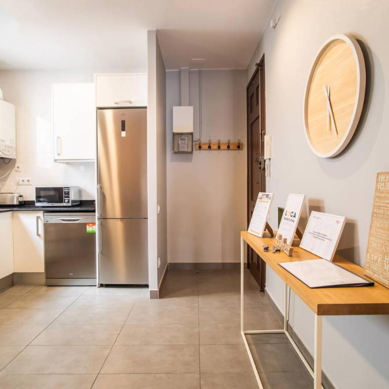 34MAL1078- New&Bright 2BR Apt near Sagrada Familia - Apartamento - 2