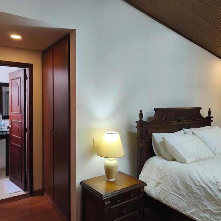 Furnished Luxury House Bogota - Casa con 1 dormitorio - 11
