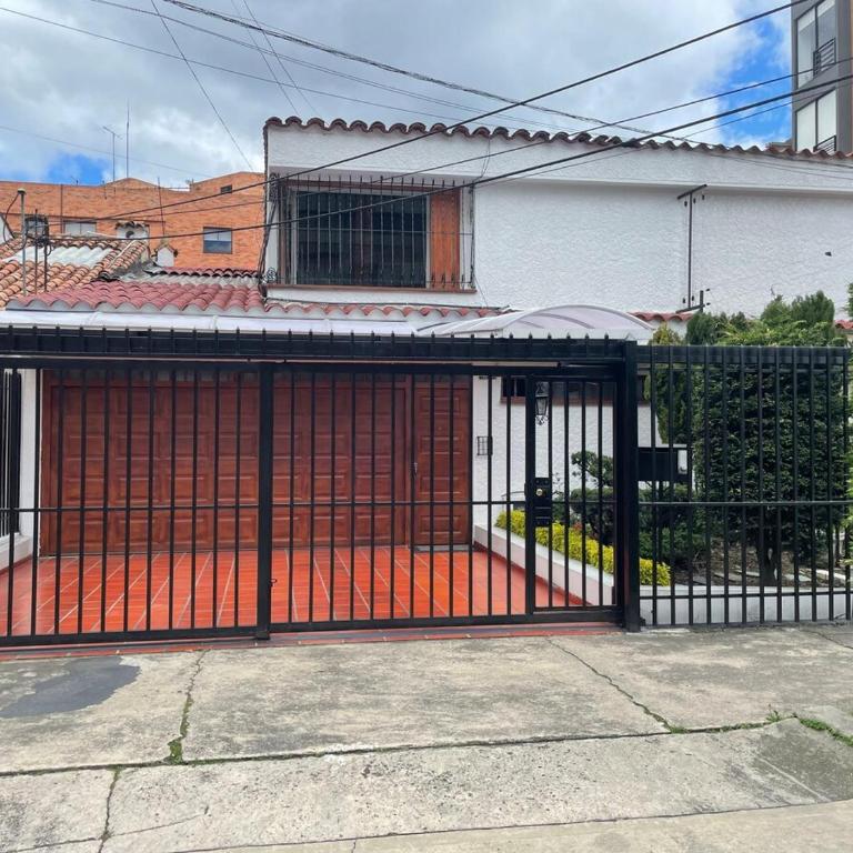 Furnished Luxury House Bogota - Casa con 1 dormitorio - 18