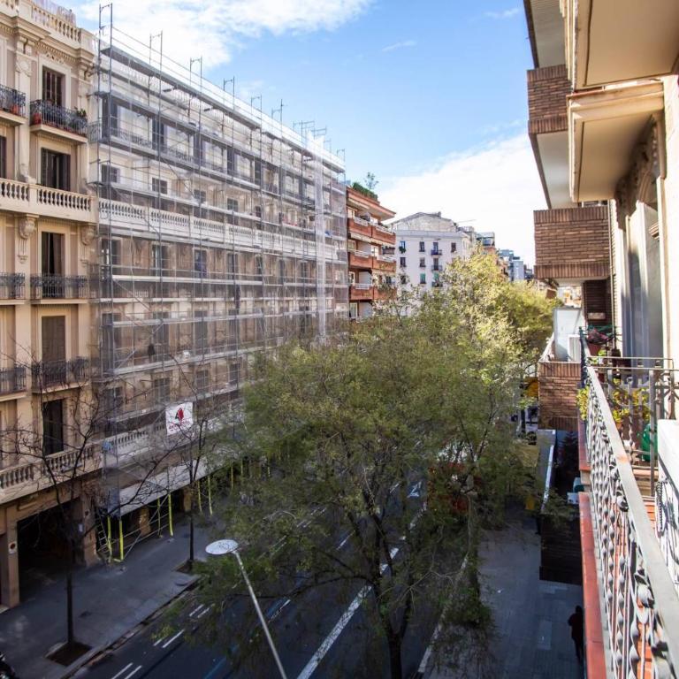 13MAL1077-Magnific 2br2bh flat in Sagrada Familia - Apartamento de 2 dormitorios - 16