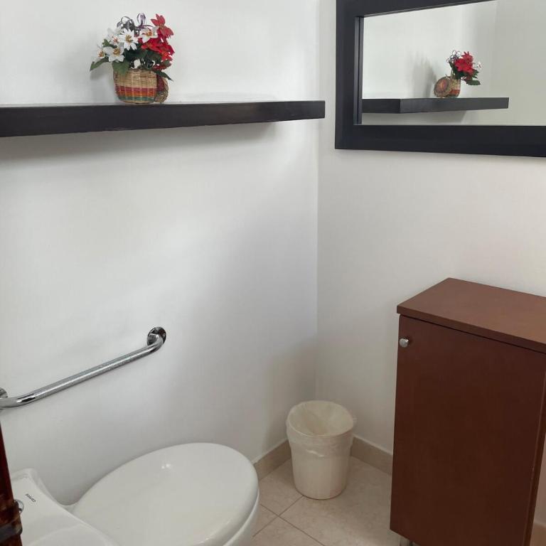 Furnished Luxury House Bogota - Casa con 1 dormitorio - 22