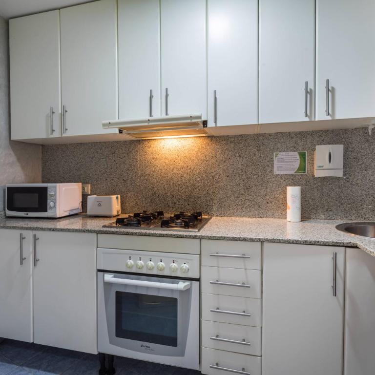 42man1018 Centrally located flat in Sant Antoni - Appartement - 24