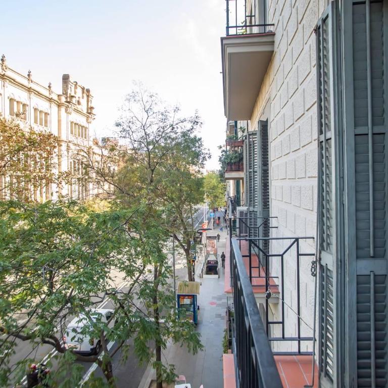 12CRC1038 - Refurbished Big Cozy Apartment - Apartamento con balcón - 7