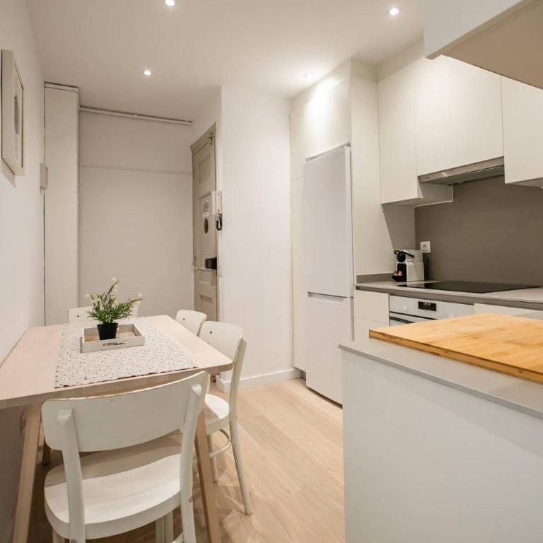 E4LLE1031 - Studio next to Plaza España - Apartamento - 2