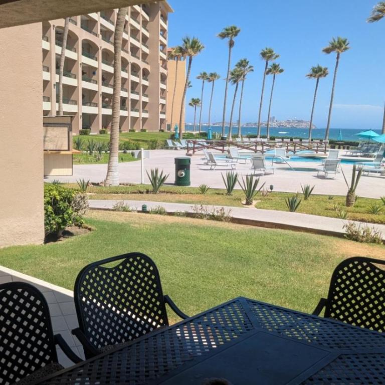 Sonoran Spa Ground Floor - 109-W - Apartment - 56