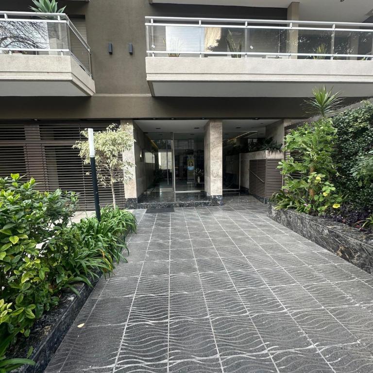  - Room #1716050401 - 33