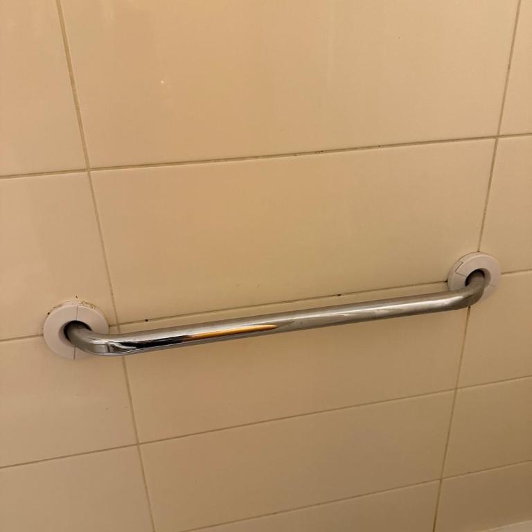  - Room #1716050401 - 46