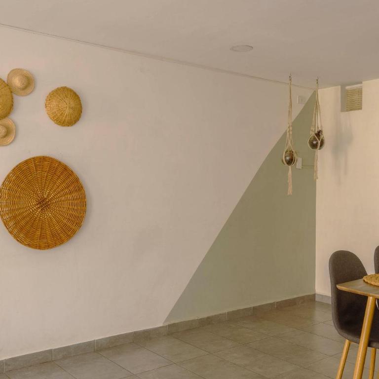Tranvia 40 - Amoblados Velasquez - Apartamento con ducha - 18