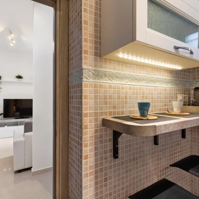 Appartamento Moderno · Pigneto · Metro C - Apartamento de 2 dormitorios - 24