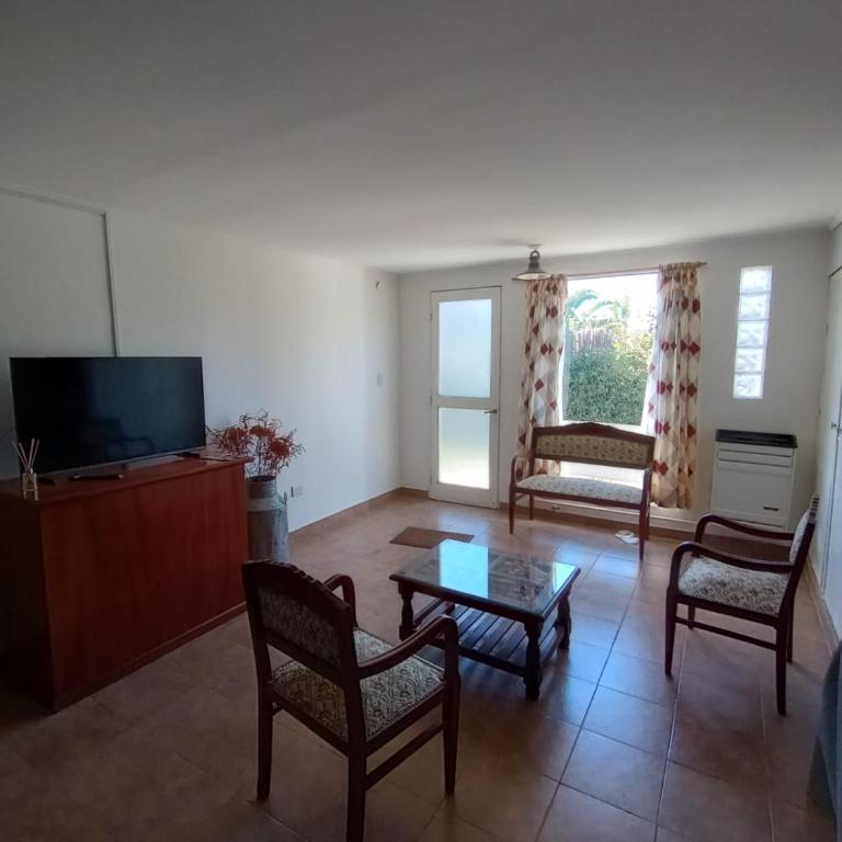 Alojamiento Temporario El Nogal - Apartment - Ground Floor - 4