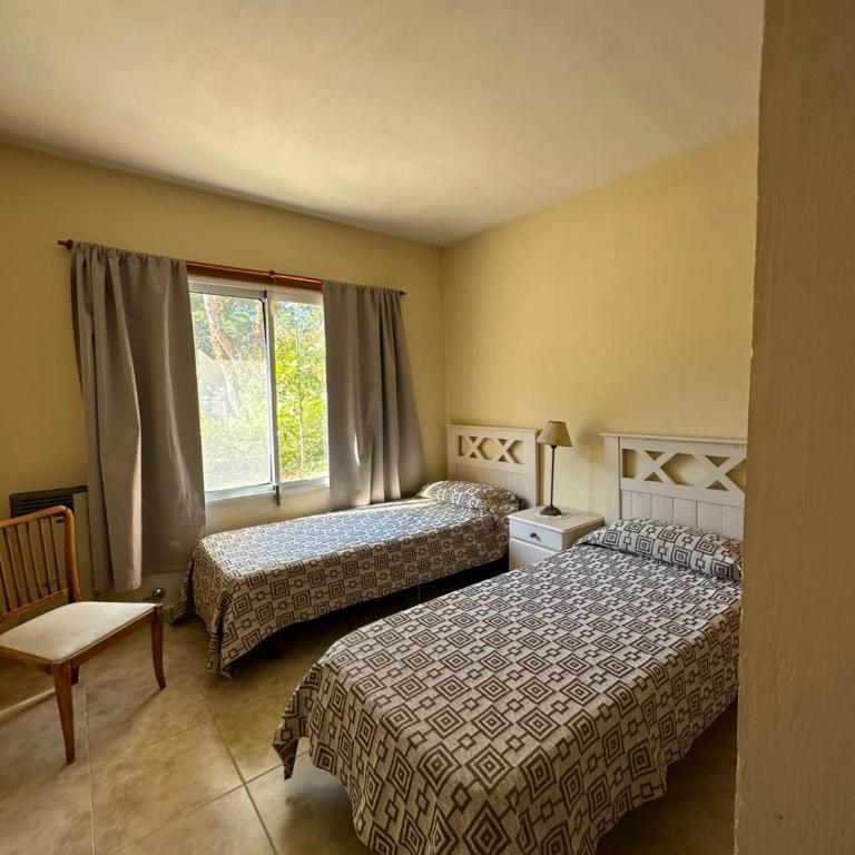 Casa amplia para 6 personas en Valeria del Mar - Three-Bedroom Home - 14