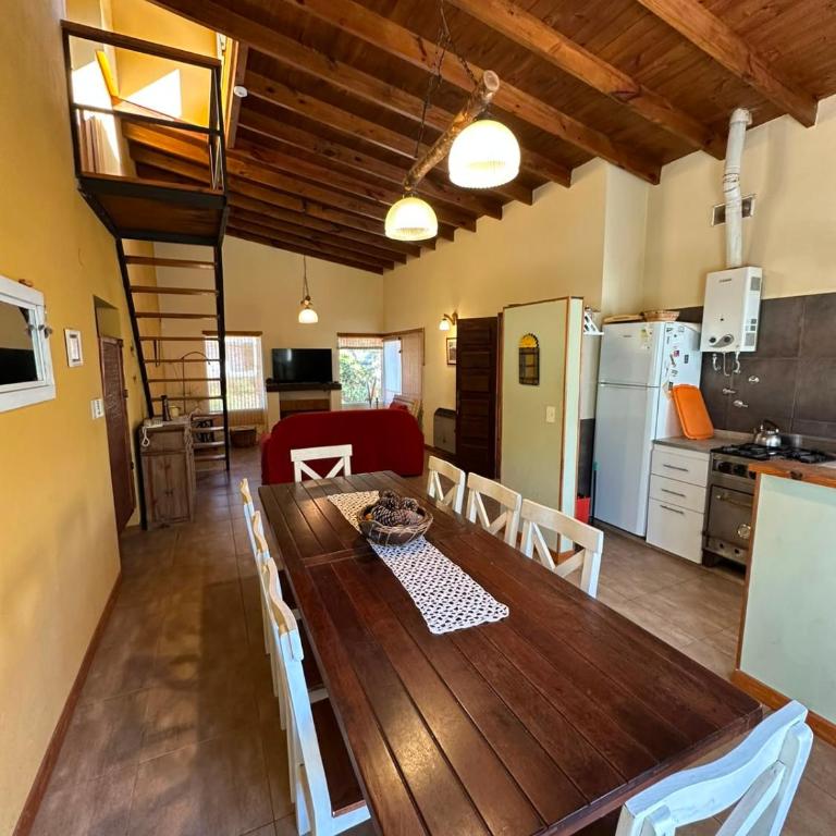 Casa amplia para 6 personas en Valeria del Mar - Three-Bedroom Home - 25