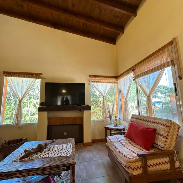 Casa amplia para 6 personas en Valeria del Mar - Three-Bedroom Home - 26