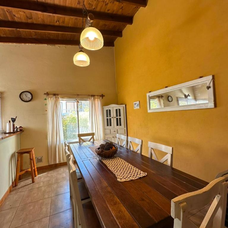 Casa amplia para 6 personas en Valeria del Mar - Three-Bedroom Home - 28