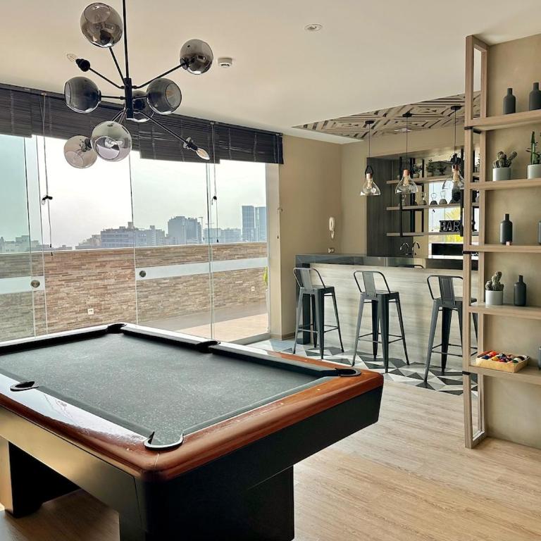 Apartamento con piscina entre Larcomar y Puente Suspiros - Apartamento de 2 dormitorios - 8