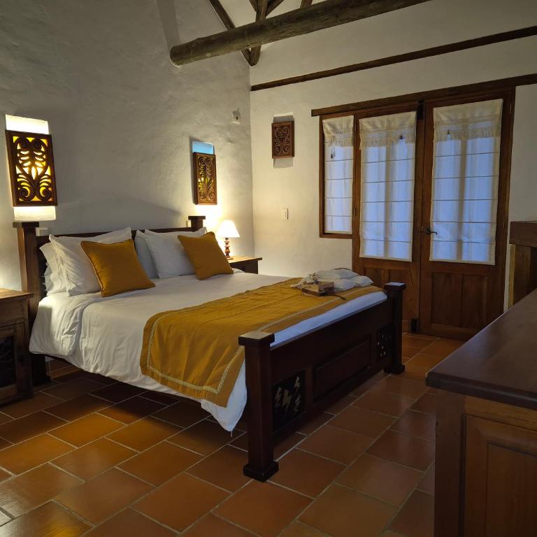 Hermosa cabaña rural Portal de Alejandría - Five-Bedroom House - 4