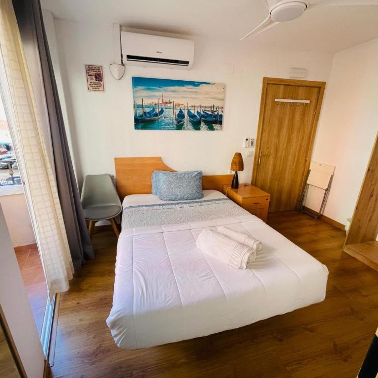 Central Market Accommodation - Doppelzimmer mit eigenem Bad - 3