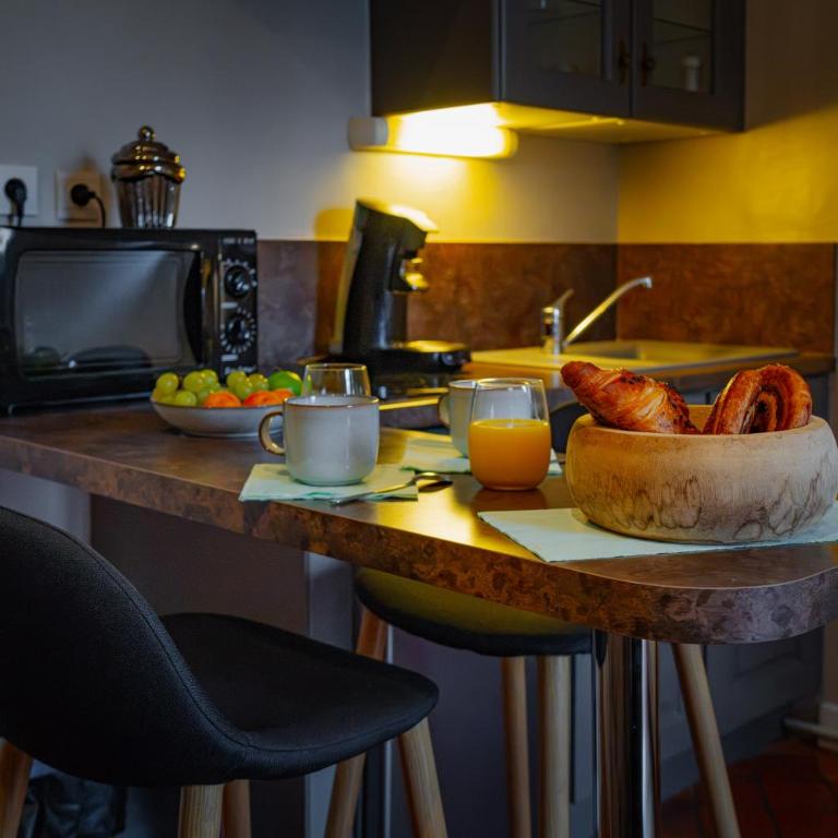 L'Alcôve Sainte-Anne, au cœur du Vieux Mans - Studio mit Queensize-Bett - 13