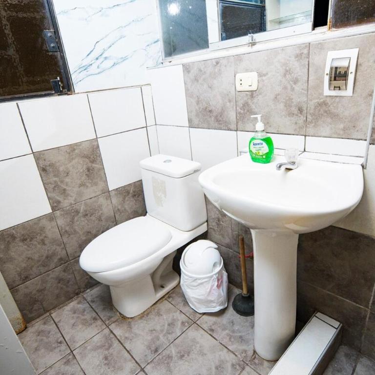 Mayu House Inn V a minutos de la plaza - Three-Bedroom Apartment - 6