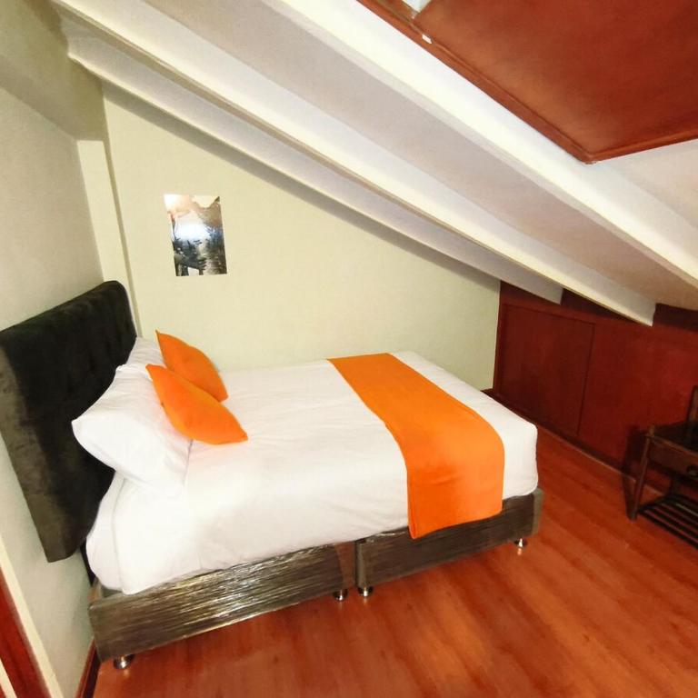 Mayu House Inn V a minutos de la plaza - Three-Bedroom Apartment - 10