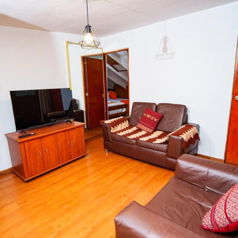 Mayu House Inn V a minutos de la plaza - Three-Bedroom Apartment - 17