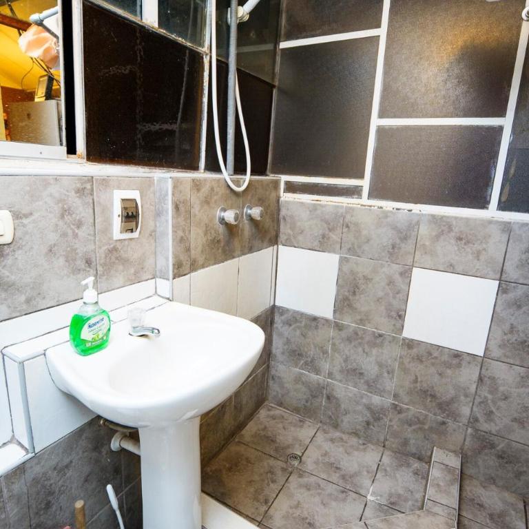 Mayu House Inn V a minutos de la plaza - Three-Bedroom Apartment - 24
