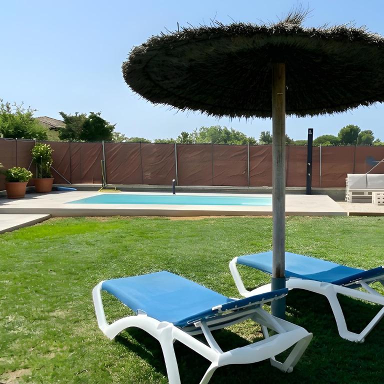 Casa con Piscina privada Jardin y Barbacoa lugar tranquilo - Apartment - 7