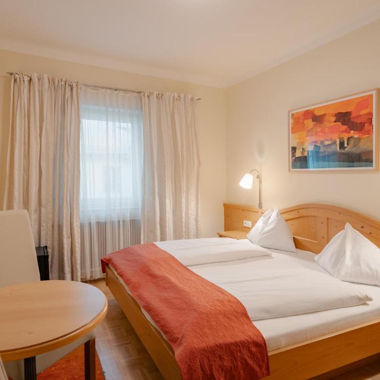 Adlerhof - Doppelzimmer - 22