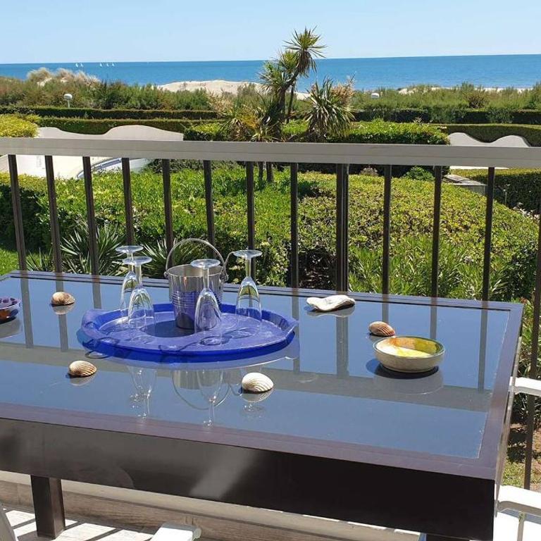 Au couchant, premiere ligne, t3 pour 6 N112 - Appartement 2 Chambres avec Terrasse et Vue sur la Mer - 2