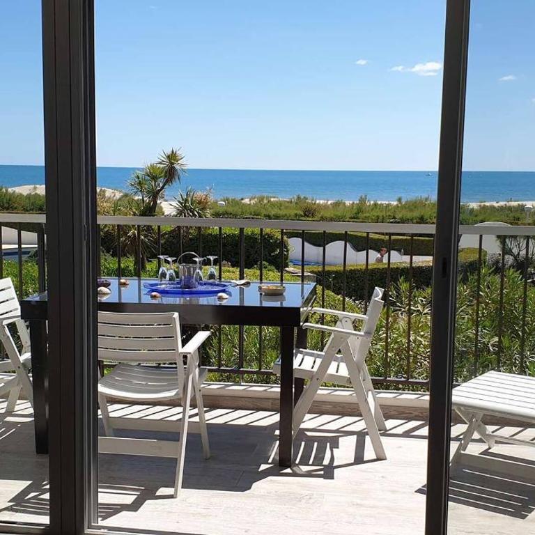 Au couchant, premiere ligne, t3 pour 6 N112 - Appartement 2 Chambres avec Terrasse et Vue sur la Mer - 4
