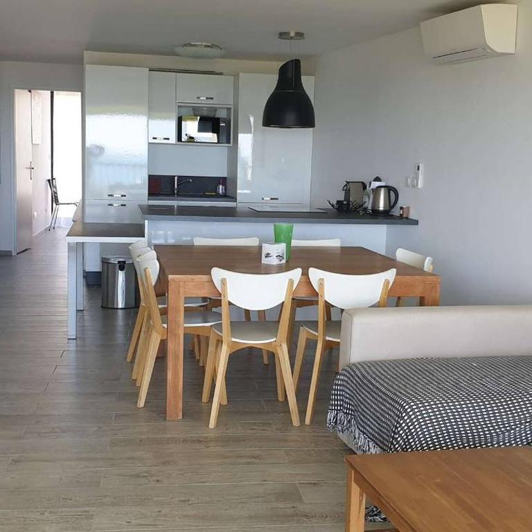 Au couchant, premiere ligne, t3 pour 6 N112 - Appartement 2 Chambres avec Terrasse et Vue sur la Mer - 9