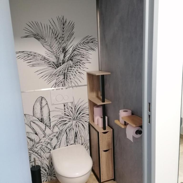 Studio cabine, clim, wifi, Vue Marina, 100m plage - Appartement 2 Chambres - 15