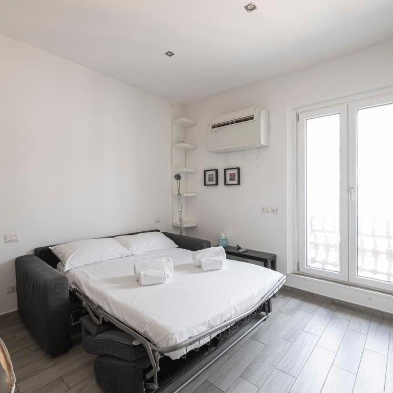 Porta Venezia Maiocchi Luminoso Monolocale - Appartamento con 1 Camera da Letto - 2