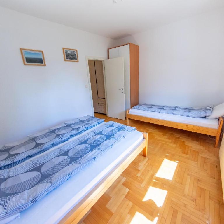 Vila Plamenac - One-Bedroom Apartment (3 Adults) - 5