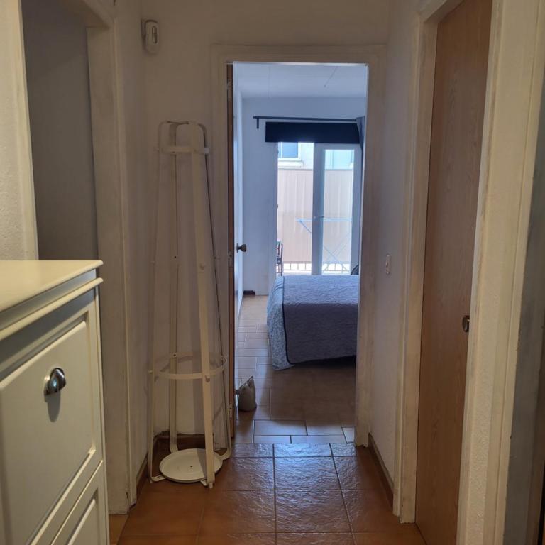 Apartamento Victoria, 300 m de la playa y de parking publico en la playa,100 m centro - Apartamento de 1 dormitorio - 8