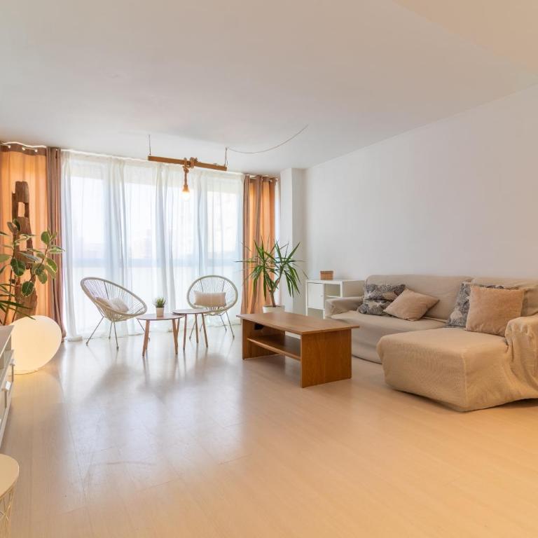 Global Vacacional, Apartamento acogedor en Puerto de Sagunto - Appartamento con 3 Camere da Letto - 3