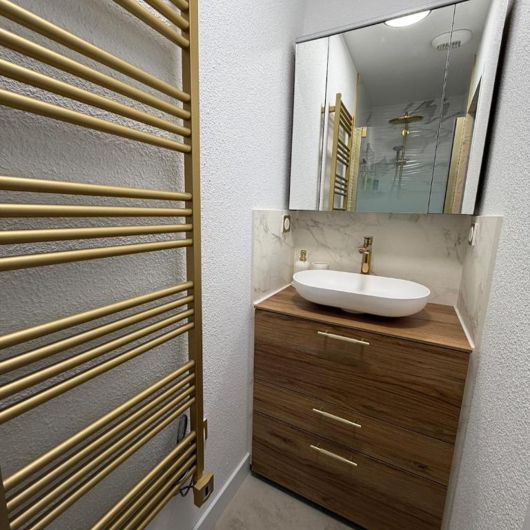 Les Dorures du Château, Appartement de Prestige - Appartement 1 Chambre - 3